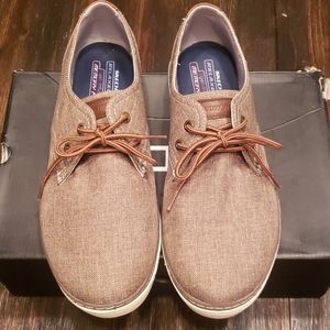 Men's Skechers casual dress shoe